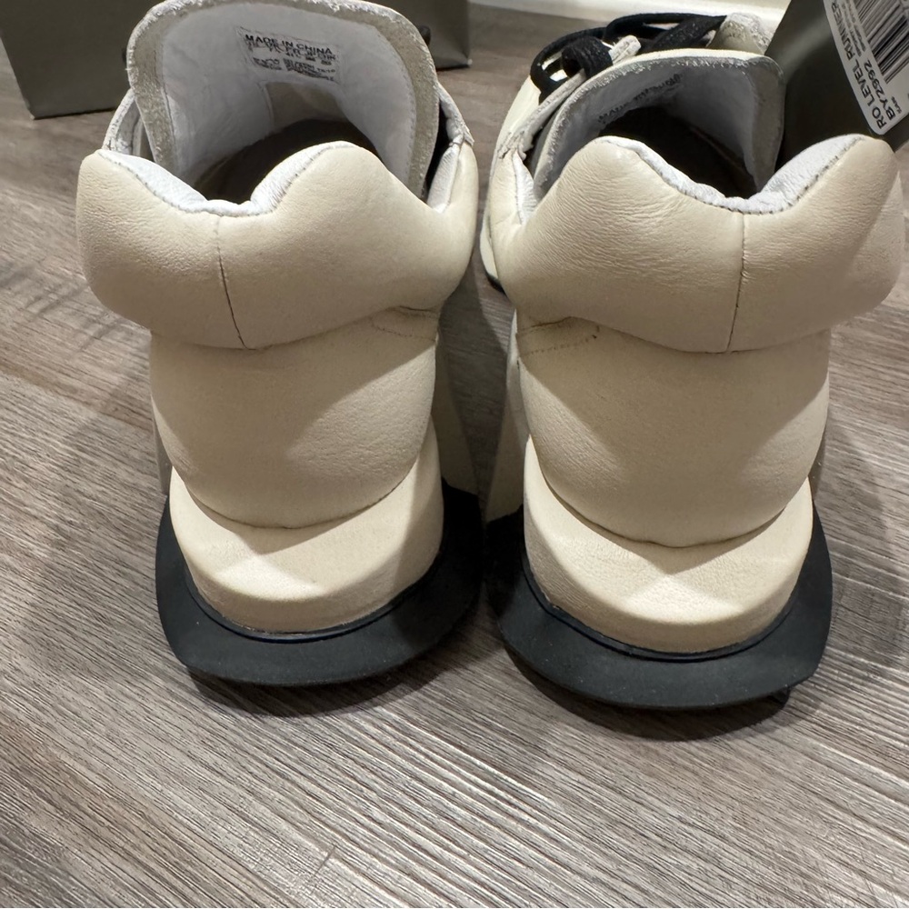 Rick Owens X Adidas Level Runner Low Sneaker in Milk - Picture 10 of 16